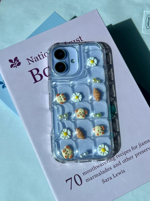 Little Pretzel Run – Charm Set